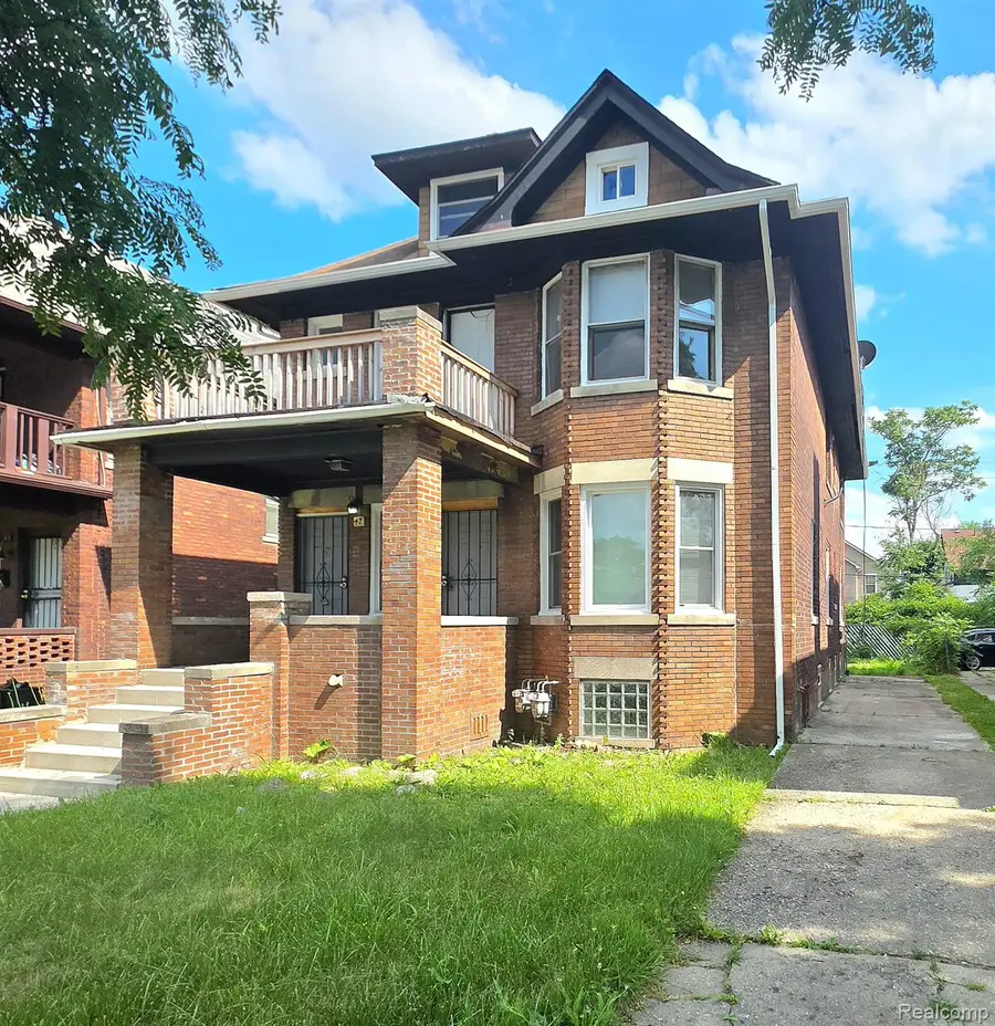 47 Pilgrim Street, Highland Park, MI 48203 - #3