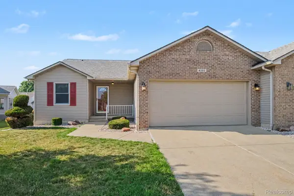 4392 Springbrook Drive, SwartzCreek, MI 48473