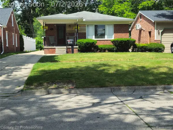 3964 Grindley Park Street, DearbornHeights, MI 48125