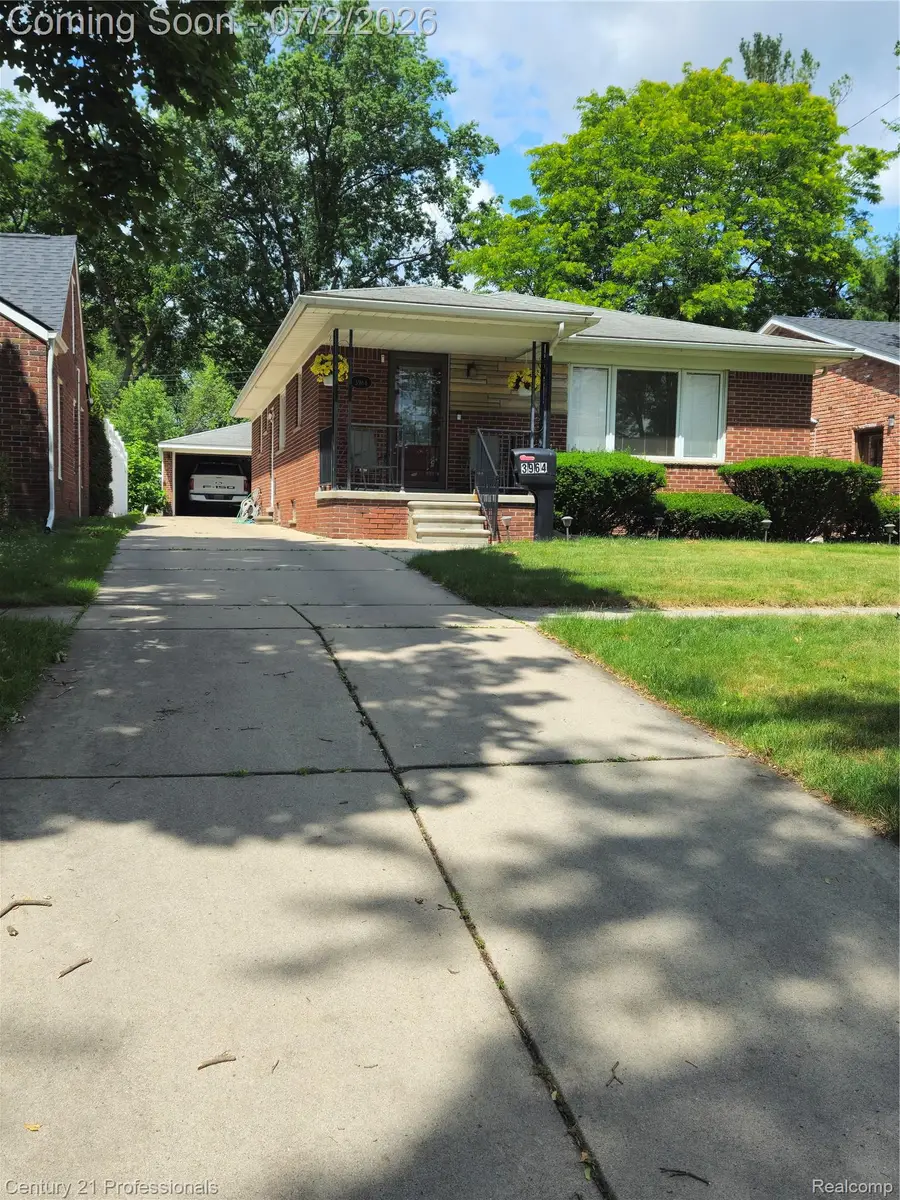 3964 Grindley Park Street, Dearborn Heights, MI 48125 - #2