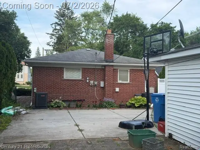3964 Grindley Park Street, Dearborn Heights, MI 48125 - #3