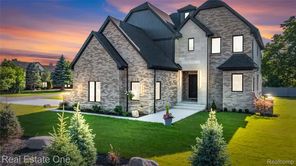 5321 Rochester Road, Troy, MI 48058