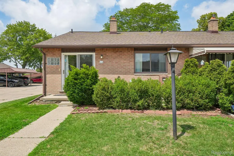 8401 18 Mile Road #112, Sterling Heights, MI 48313 - #2