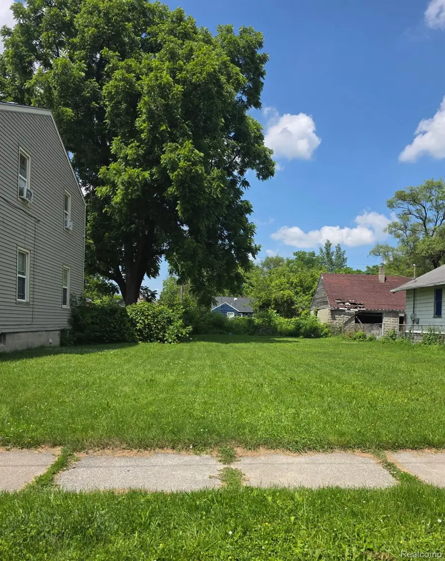 3407 Fulton Street, Saginaw, MI 48601 - #2