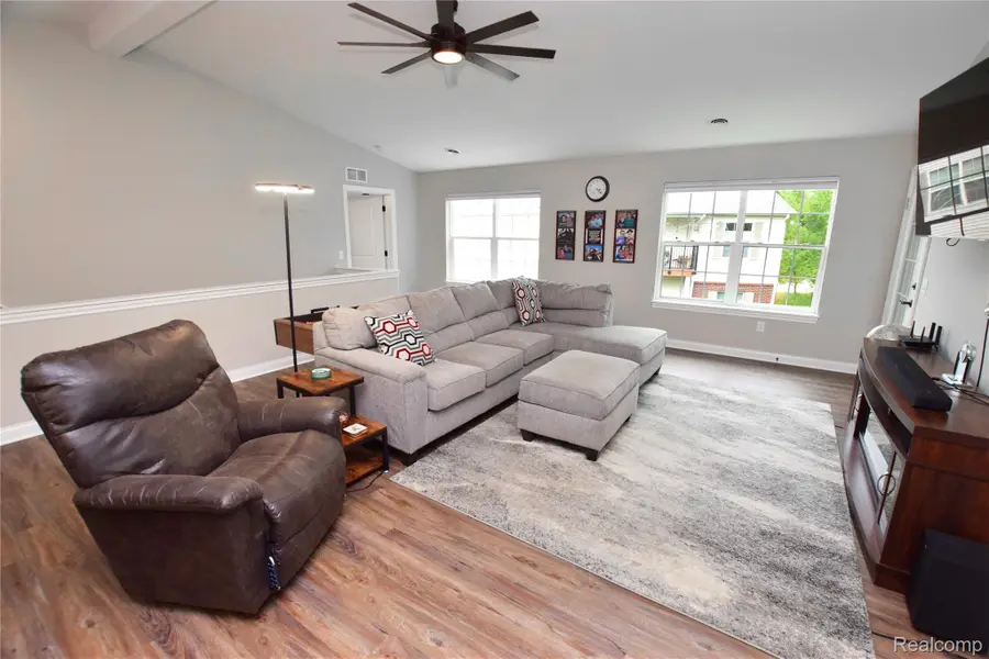 899 Watercress Lane, Fenton, MI 48430 - #3