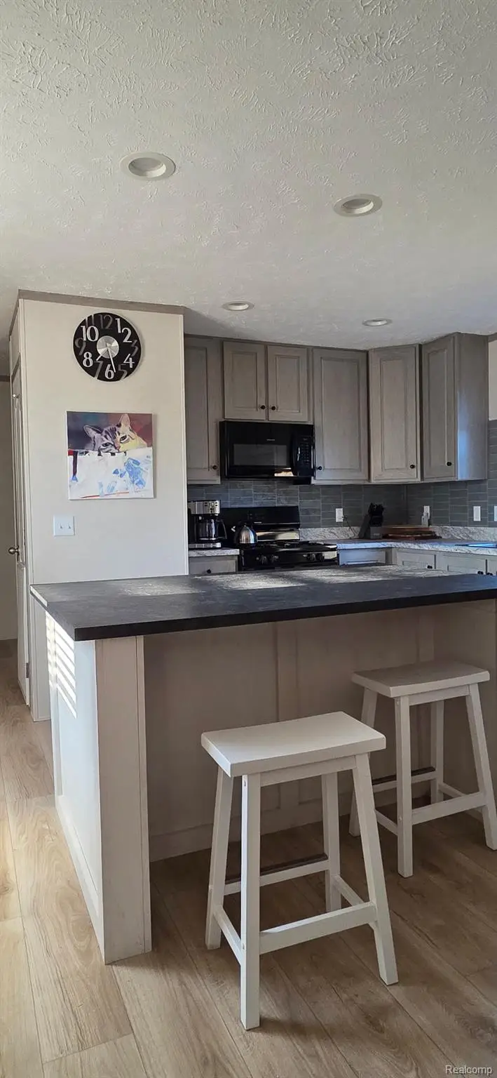 3300 Magnolia Court #182, Midland, MI 48642 - #3