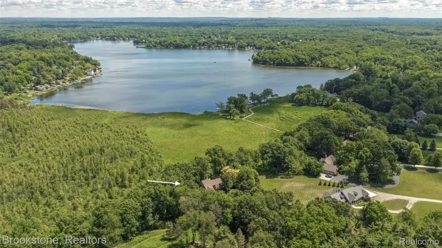 12170 Shaffer Road, Davisburg, MI 48350 - #2
