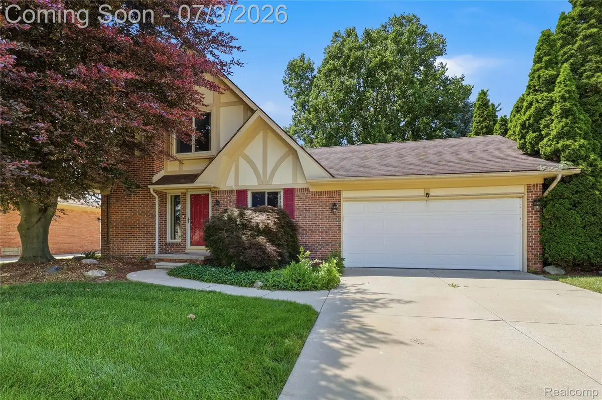 19714 Rosin Drive, Clinton, MI 48038 - #1