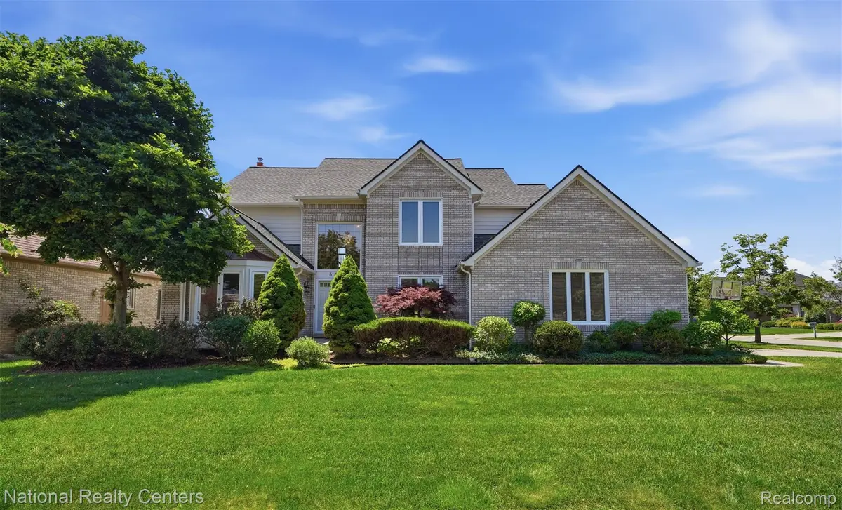 6860 Bridgemont Drive, Canton, MI 48187 - #1