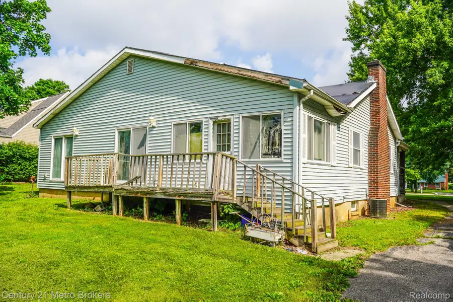 8294 Davison Road, Davison, MI 48423 - #2