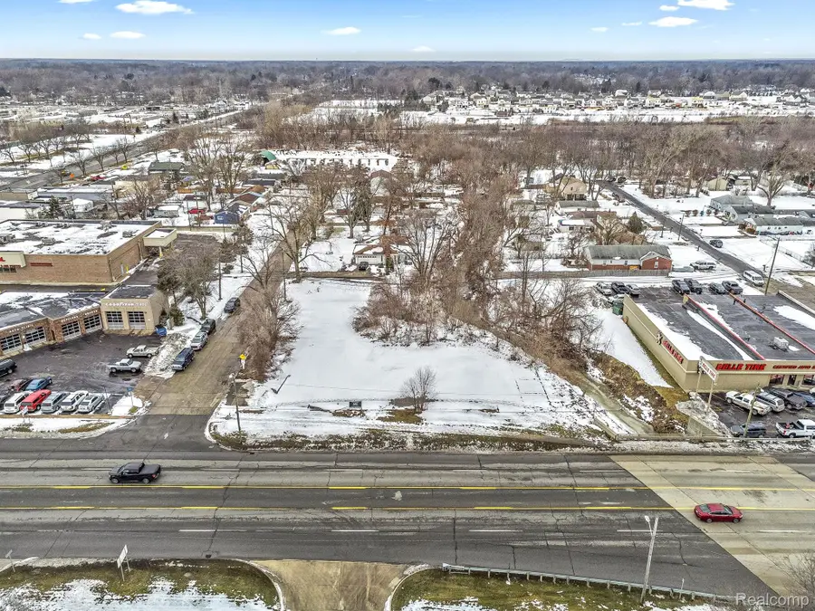 10854 Allen Road, Taylor, MI 48180 - #3