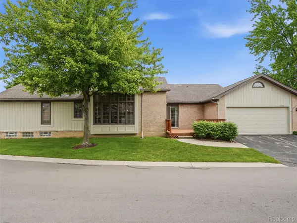 13331 Whittier, SterlingHeights, MI 48312