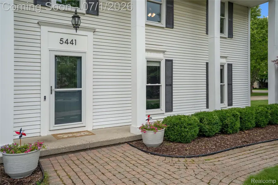 5441 Langlewood Drive, West Bloomfield, MI 48322 - #2