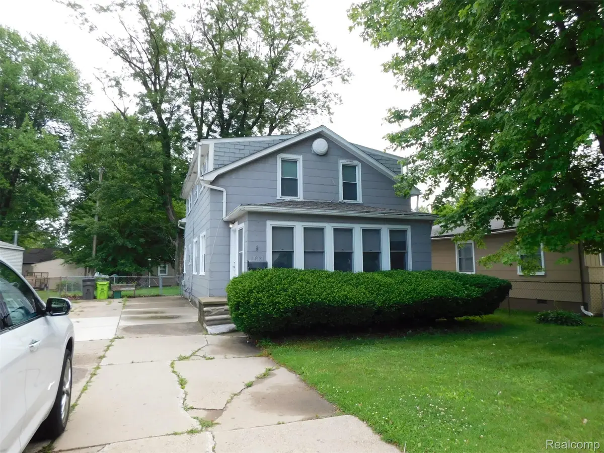 165 Avery Street, Clinton, MI 48036 - #1