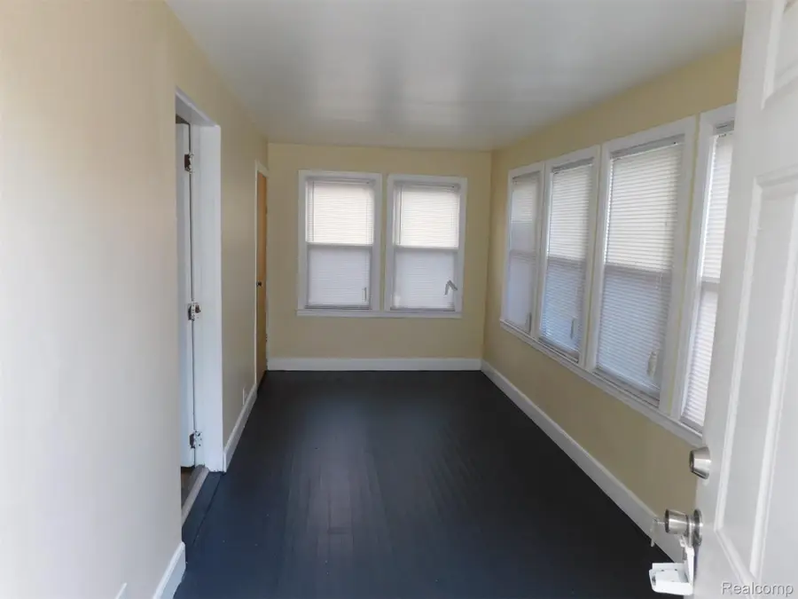 165 Avery Street, Clinton, MI 48036 - #2