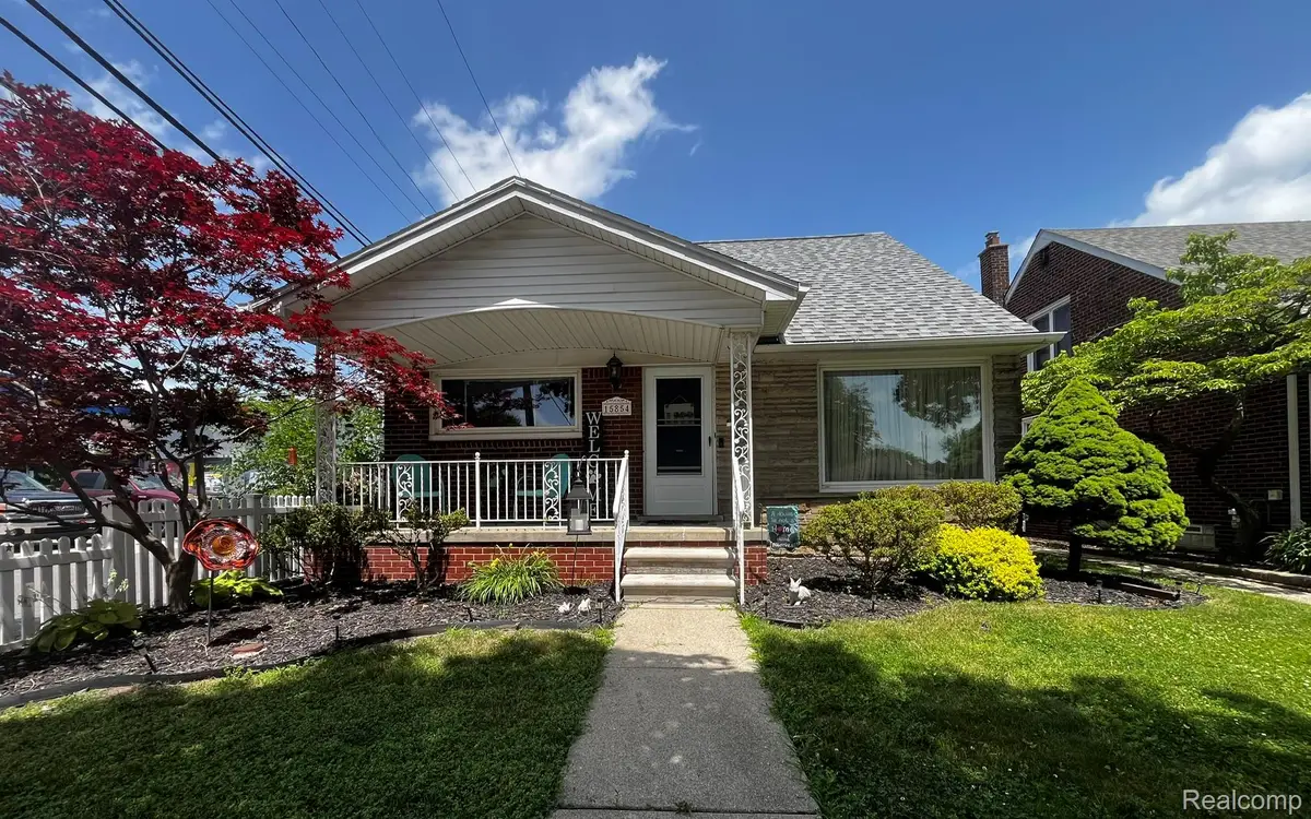 15854 Englewood Avenue, Allen Park, MI 48101 - #1