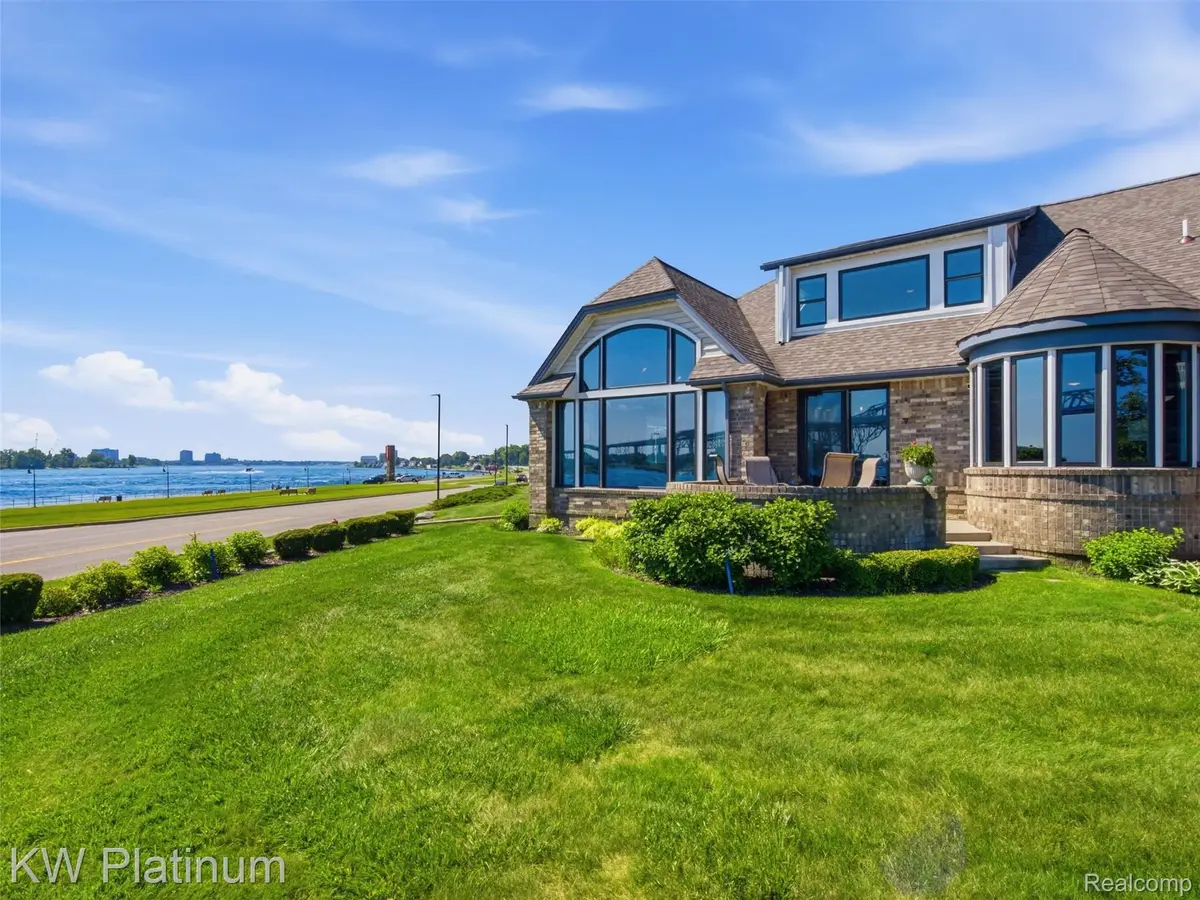 1842 Edison Shores Place, Port Huron, MI 48060 - #1