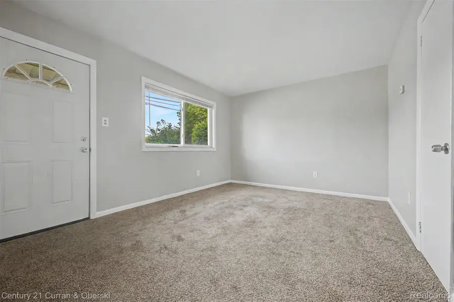 1432 Charter Street, Lincoln Park, MI 48146 - #2