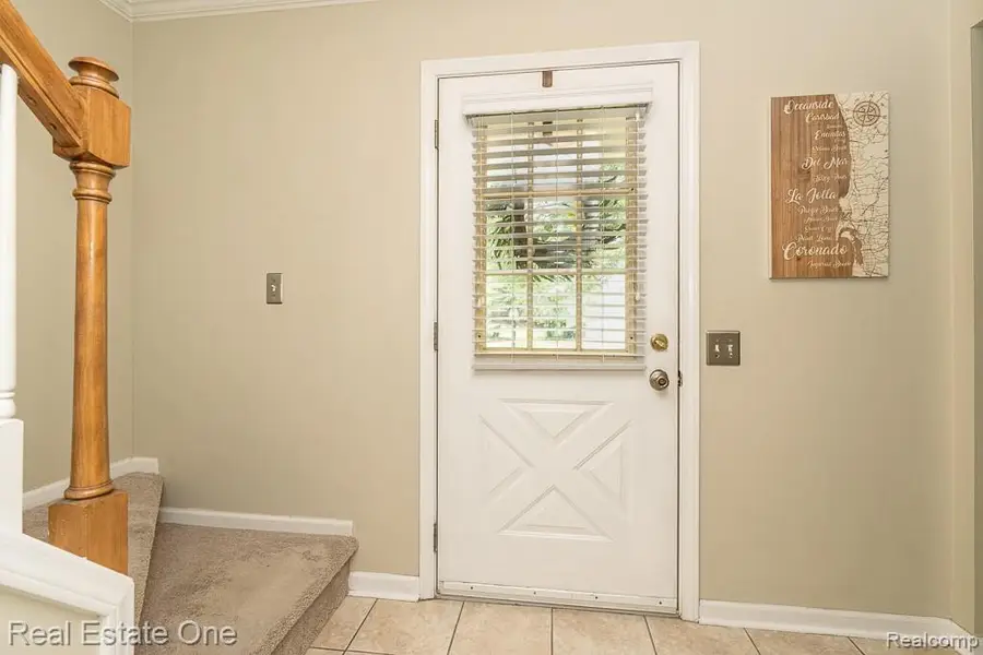 606 Whitney Drive, Rochester Hills, MI 48307 - #2