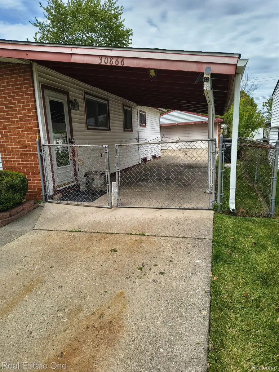 30866 Middlebury Street, Westland, MI 48186 - #2