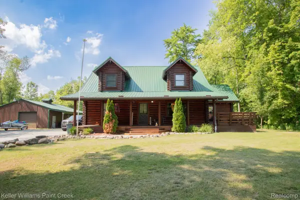 5104 Ravenswood Road, Kimball, MI 48074