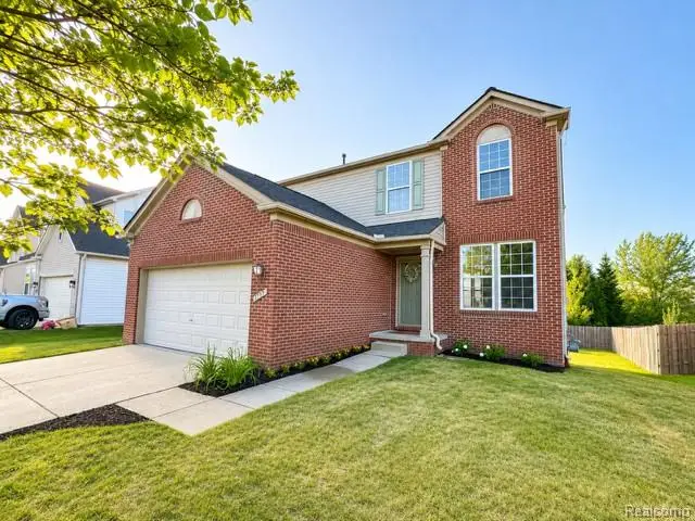 7197 Essex Drive, Ypsilanti, MI 48197 - #2