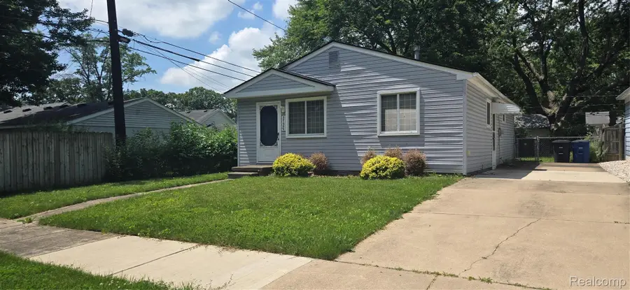2126 S Karle Avenue, Westland, MI 48186 - #2