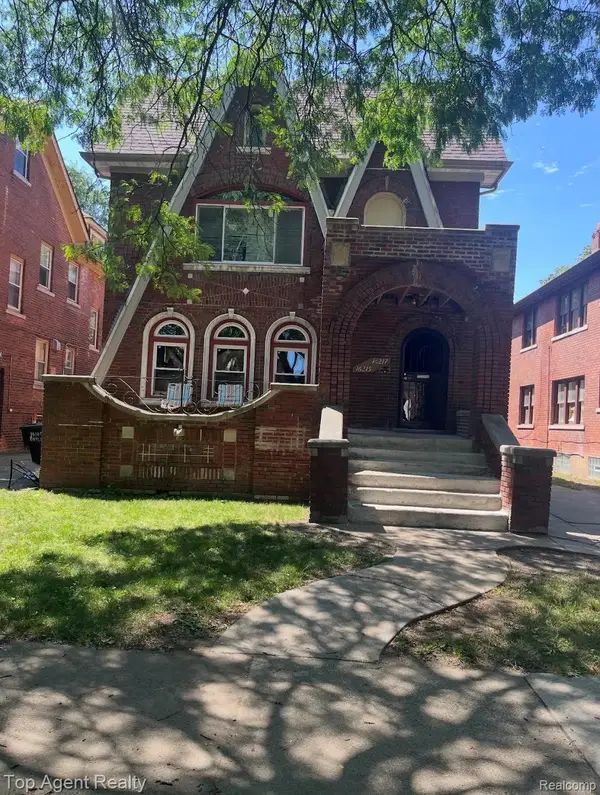 16215 Baylis Street, Detroit, MI 48221