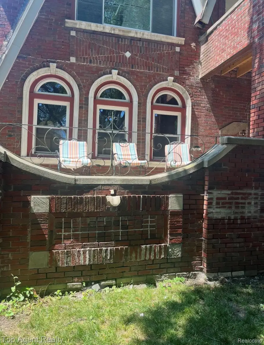 16215 Baylis Street, Detroit, MI 48221 - #2