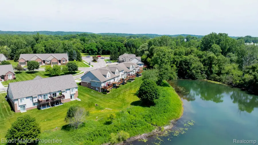 971 Sloane Court #4, White Lake, MI 48386 - #3