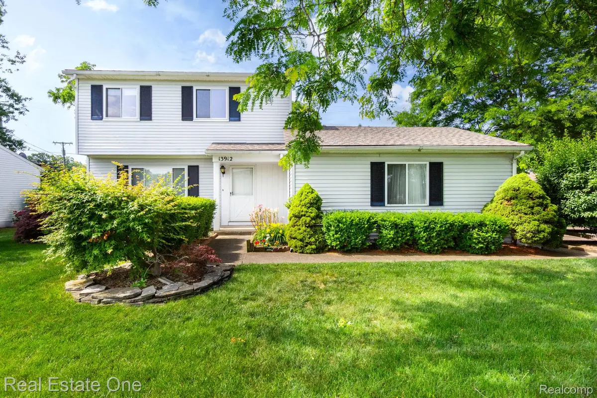 13912 Clinton River Road, Sterling Heights, MI 48313 - #1