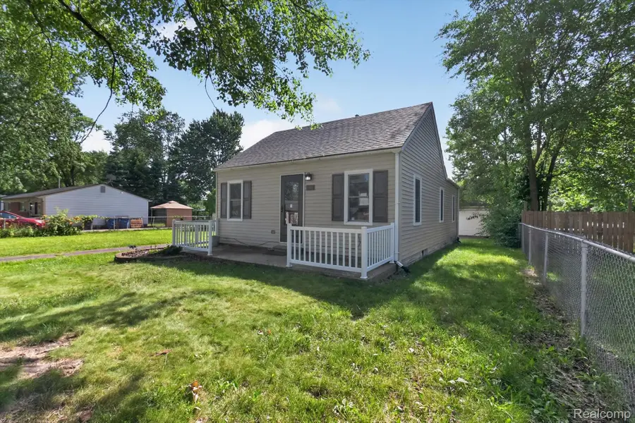 1446 Norris Street, Westland, MI 48186 - #2