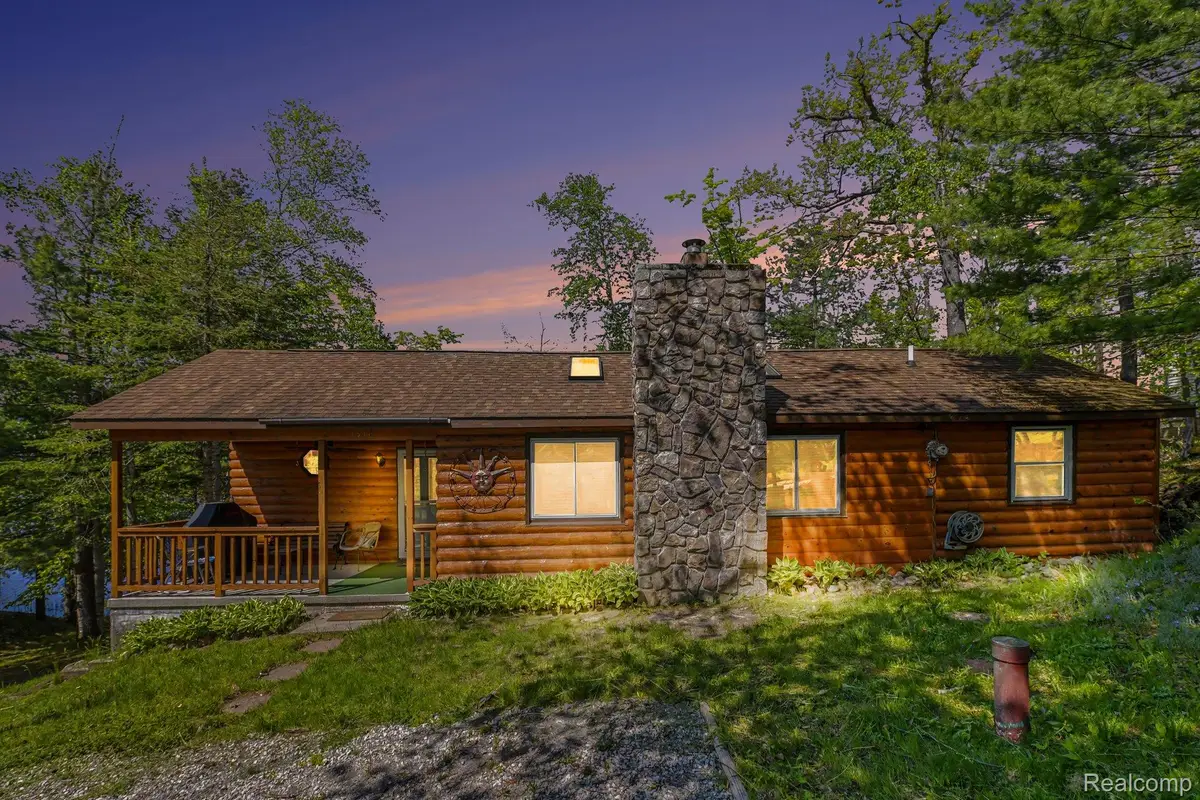 9516 E Gaylanta Drive, Atlanta, MI 49709 - #1
