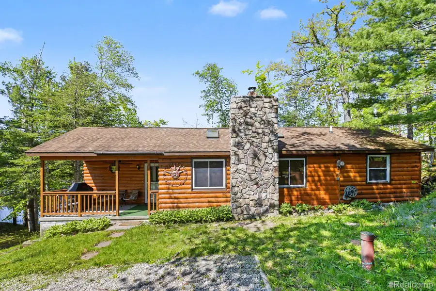 9516 E Gaylanta Drive, Atlanta, MI 49709 - #2