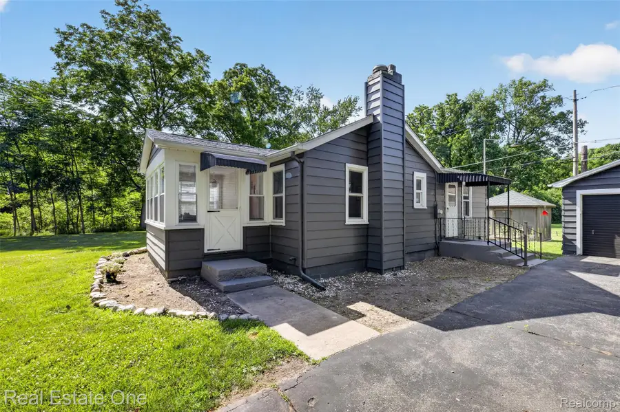 20138 W Old Us Highway 12, Chelsea, MI 48118 - #2