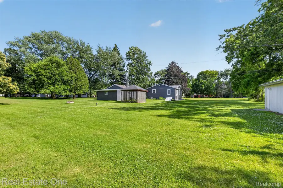 20138 W Old Us Highway 12, Chelsea, MI 48118 - #3