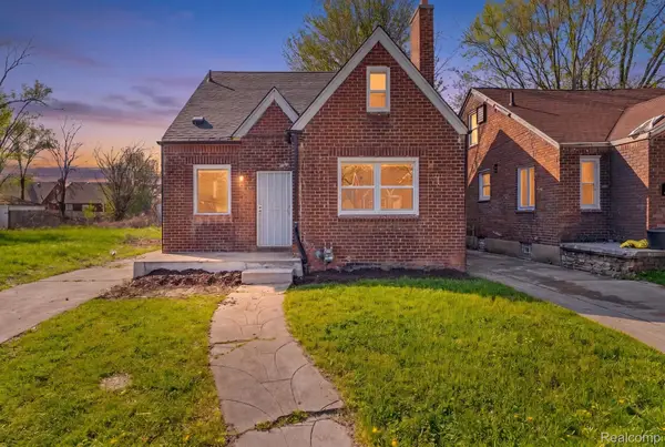 9641 Balfour Road, Detroit, MI 48224