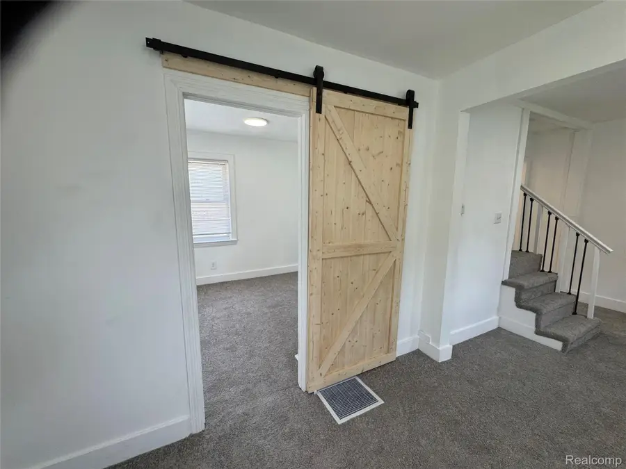 12415 Vernon Avenue, Warren, MI 48089 - #2