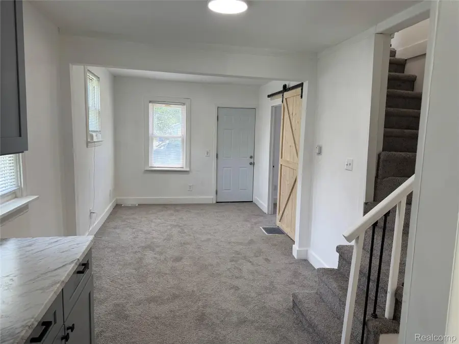 12415 Vernon Avenue, Warren, MI 48089 - #3