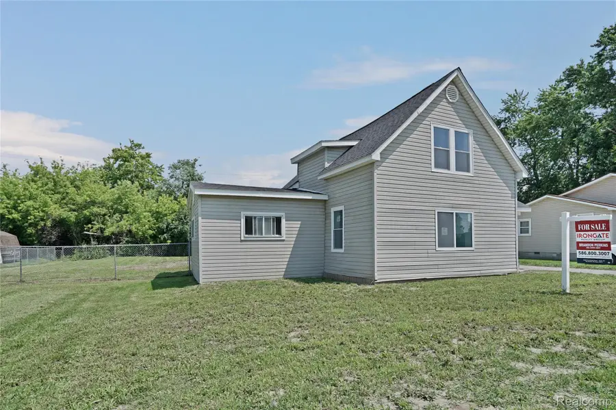 914 Chartier Street, Cottrellville, MI 48039 - #3