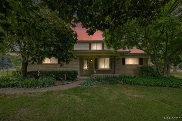 17320 Brill Drive, ClintonTownship, MI 48035