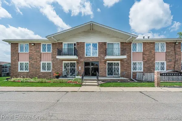 54795 Shelby Road #87, Utica, MI 48316
