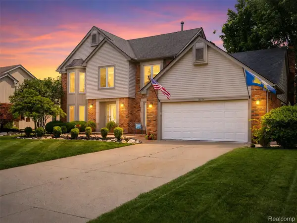 19364 Gill Road, Livonia, MI 48152