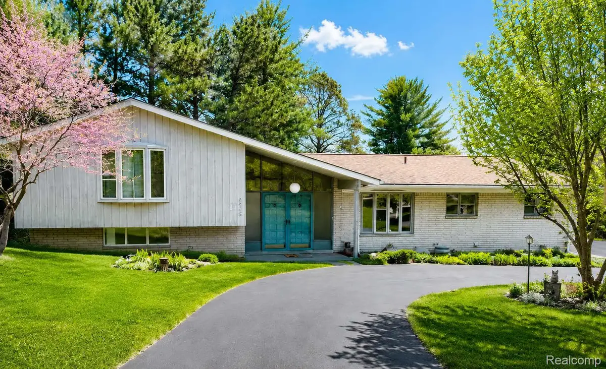 6579 Balmoral Terrace, Clarkston, MI 48346 - #1