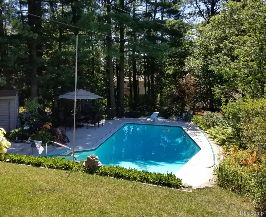 6579 Balmoral Terrace, Clarkston, MI 48346 - #2