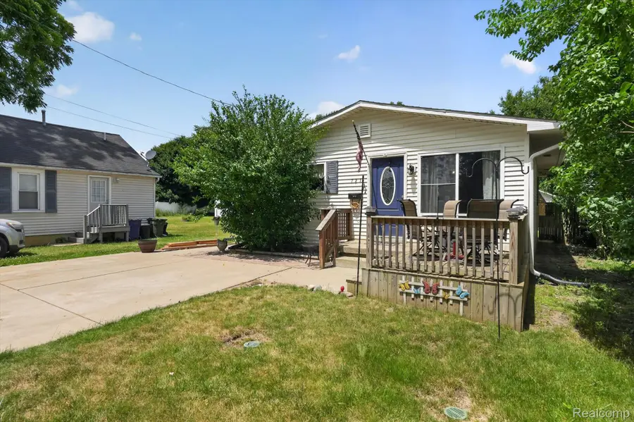 721 Jerome Avenue, Owosso, MI 48867 - #3