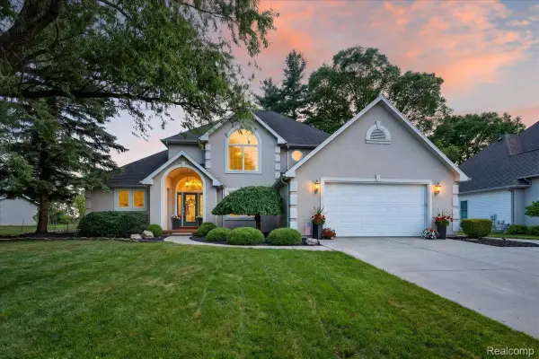 150 River Park Place, Dundee, MI 48131