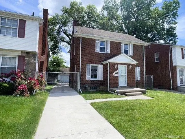 16842 Greenview Avenue, Detroit, MI 48219 - #2