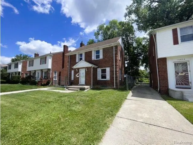 16842 Greenview Avenue, Detroit, MI 48219 - #3