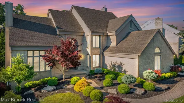 7102 Alta Vista Drive, WestBloomfield, MI 48322